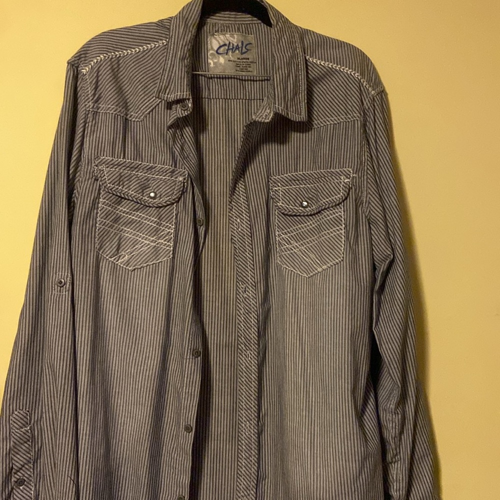Men’s XL NWOT pinstripes button up snap front chest pockets roll tab sleeves
